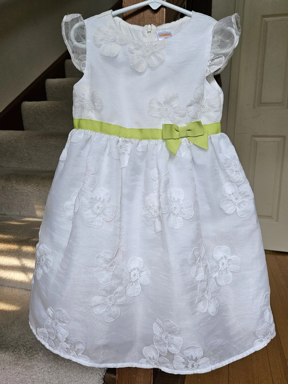 Gymboree White Floral Embroidered Dress with Lime Green Ribbon And Bow - 5T